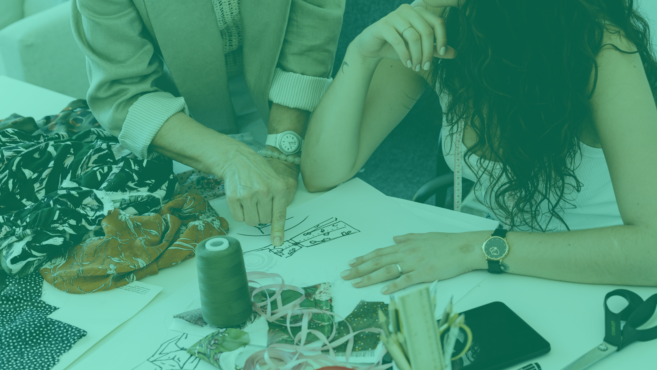 Accelerating time-to-market in fashion: the role of efficient communication and collaboration